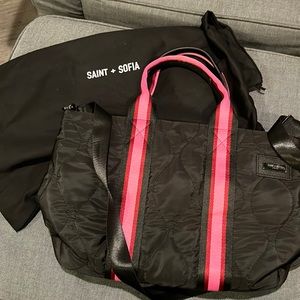 Saint and Sofia quilted tote bag with storage bag